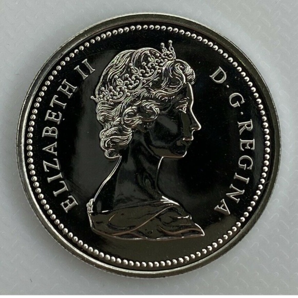 RCM 1876-1976 Canadian Specimen Silver Dollar Parliament Coin - Picture 4 of 5